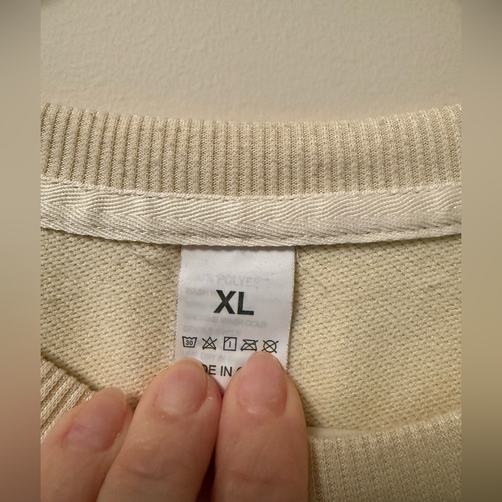 Cream crewneck Sweatshirt - Picture 2 of 2
